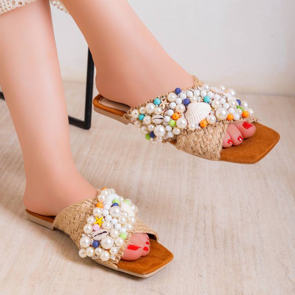 سليبر خيش فلات بلمسة لؤلؤ وصدف يدوي 3 سليبر خيش فلات بلمسة لؤلؤ وصدف يدوي - الصورة 3