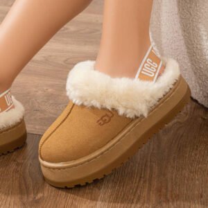 صابوه UGG مبطن بفرو